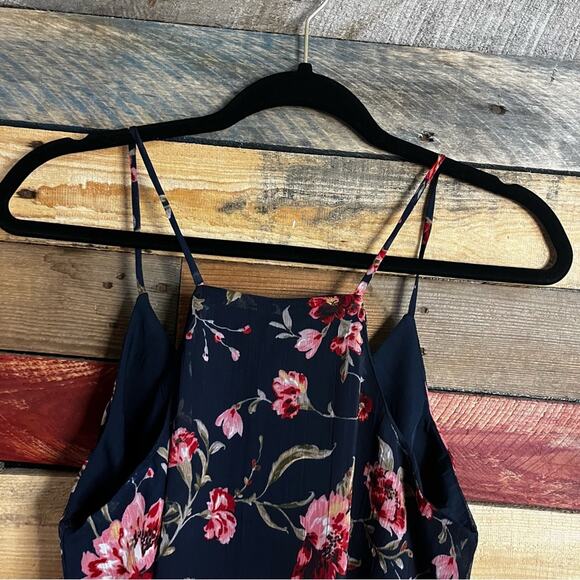 Patrons Of Peace Navy Floral Tank Small - Picture 7 of 11